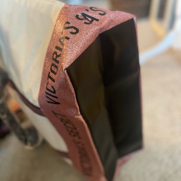 Victoria’s Secret Canvas Tote NWT - Picture 7 of 9